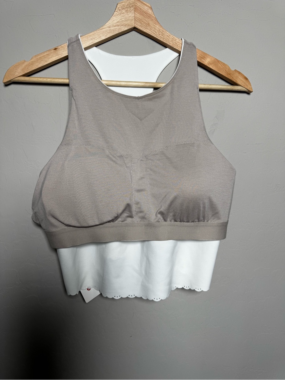 Lululemon Scallop-Hem High-Neck Tennis Tank Top *Medium Support, B/C Cup
White - Picture 6 of 11
